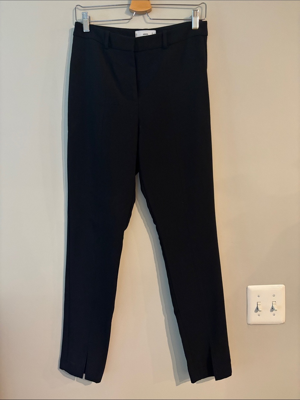 Black Women's Tailored Split Hem Ankle Pants